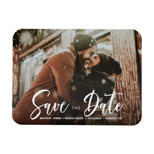 Moderne Typografie Foto Save the Date Wedding Magneet (Horizontaal)