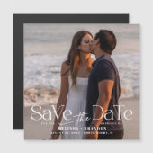 Moderne Typografie Foto Wedding Magnetische Uitnodiging (Voorkant / Achterkant)