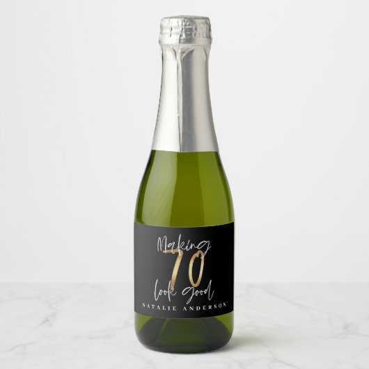 Moderne typografie goud elegante chique 70ste verj sparkling wijnetiket (Voorkant)