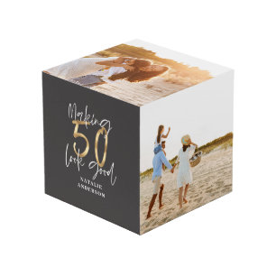 moderne typografie gouden zwarte 50e verjaardag kubus