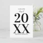 Moderne typografie Graduation Party Invitation Kaart (Staand voorkant)