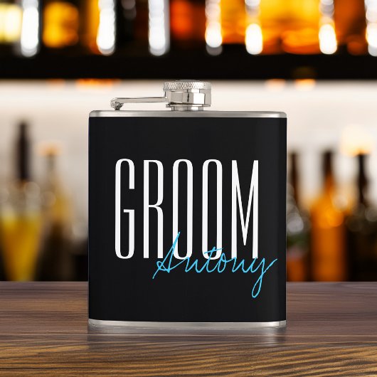 Moderne typografie "Groom" Wedding Party Heupfles