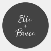 Moderne typografie Minimalistische bruiloft Ronde Sticker (Voorkant)