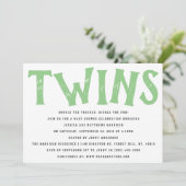 Moderne typografie Neutrale Twins Baby shower Kaart (Staand voorkant)