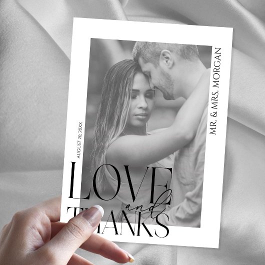 Moderne Typografie Overlay Tekst en Foto | Bruilof Bedankkaart