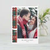 Moderne Typografie Rood en Groen Plakt Kerstmis Feestdagenkaart (Staand voorkant)