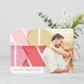Moderne Typografie Roze XOXO Valentijnsdag Foto Feestdagenkaart (Staand voorkant)