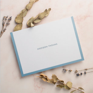 Moderne Typografie Stoffig Blauw Rand Stationery Notitiekaartje