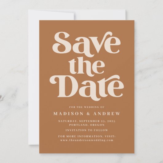 Moderne Typografie Terracotta Save The Date (Voorkant)