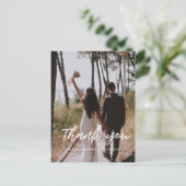 Moderne typografie trouwfoto bedankt briefkaart (Staand voorkant)