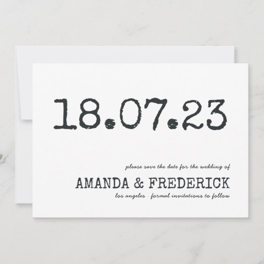 Moderne typografie van schrijfmachine-huwelijk ops save the date (Voorkant)