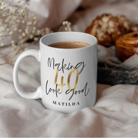 Moderne typografie zwart en goud 40e verjaardag mok