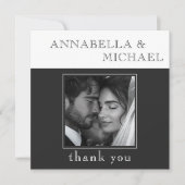 Moderne Typografie Zwart Wit Trouwfoto Bedankkaart (Voorkant)