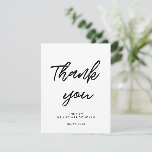 Moderne typografische bruiloft bedankkaart (Staand voorkant)