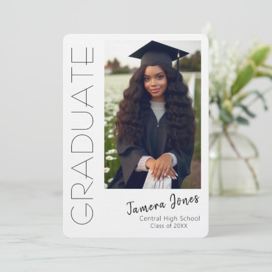 Moderne uitnodiging tot Afstuderen van foto's (Staand voorkant)