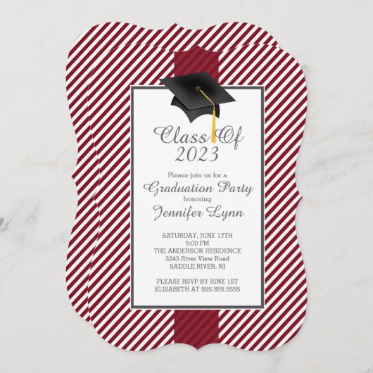 Moderne uitnodiging van de Maroon Stripe Gradupe P (Voorkant / Achterkant)