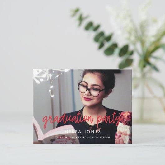 Moderne uitnodiging voor afgestudeerden fotograaf (Staand voorkant)