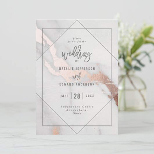 Moderne uitnodiging voor weddenschappen en rozen (Staand voorkant)