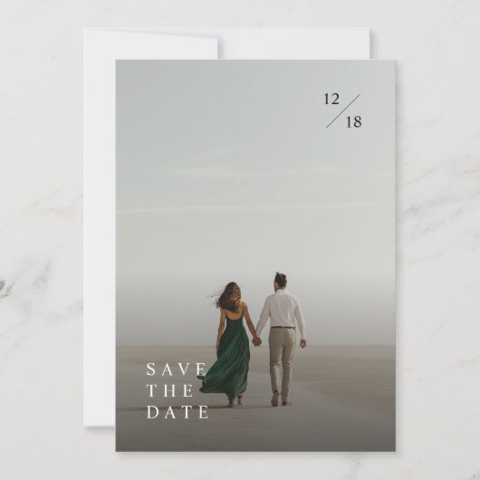 Moderne ultra minimalistische foto bewaar de datum kaart (Voorkant)