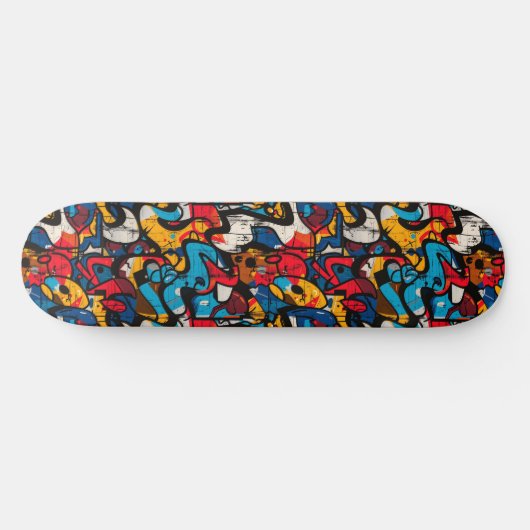 Moderne Urban Graffiti Grunge Patroon Skateboard (Horizontaal)
