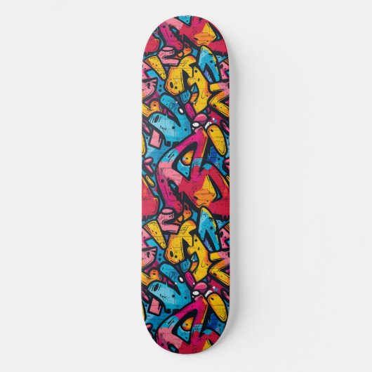 Moderne Urban Graffiti Grunge Patroon Skateboard (Voorkant)