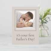 Moderne vader eerste vaderdag met je foto feestdagenkaart (Staand voorkant)