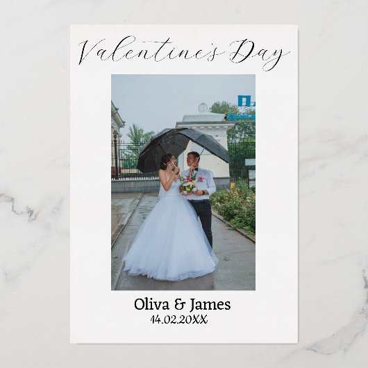 Moderne Valentijnsdag met rode harten Folie Feestdagenkaart (Voorkant)