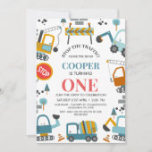 Moderne veelkleurige jongensbouw 1e verjaardag kaart (Voorkant)