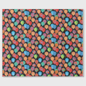 Moderne verjaardagsballonnen op zwart cadeaupapier (Vlak)