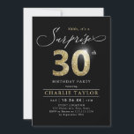 Moderne verrassing voor zwarte en gouden volwassen kaart<br><div class="desc">Modern Shhh,  het is een verrassende 30e verjaardagsuitnodiging die stijlvol script en faux Gold glitter number 30 bevat en uw partijdetails op zwarte achtergrondkleur,  eenvoudige en elegante,  verrassende,  volwassen mijlpaalverjaardagsuitnodiging voor mannen en vrouwen. De zwarte achtergrondkleur kan worden gewijzigd in elke kleur van uw keuze.</div>