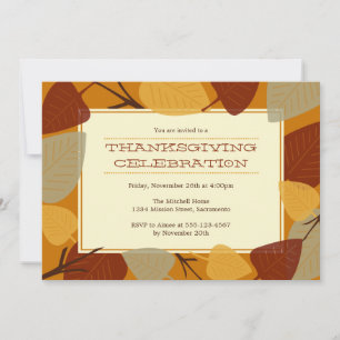 Moderne verspreide bladeren Thanksgiving viering Kaart