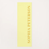 Moderne Vetgedrukte Typografie Pastel Geel Custom Yogamat (Voorkant)