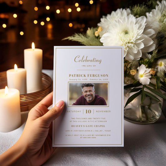 Moderne viering van het leven begrafenis faux goud kaart