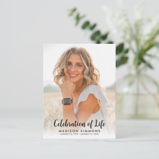 Moderne viering van het leven Eenvoudige foto begr Briefkaart (Staand voorkant)