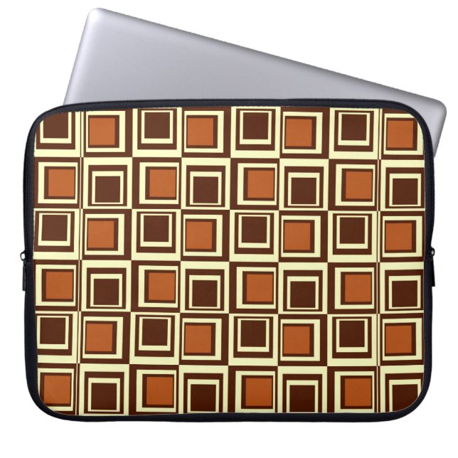 Moderne vierkantjes, karamel en chocoladebruine la laptop sleeve (Voorkant)