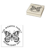 Moderne vlinder & familienaam rubberstempel (Gestempeld)
