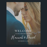 Moderne Volledige Foto Couple's Douche Welkom Imitatie Canvas Print<br><div class="desc">Dit gewoon chique douchewelkomstbord van het echtpaar bevat uw favoriete foto en witte tekst,  inclusief uw voornamen in een levendig grillig script. U kunt het lettertype en de tekst aanpassen aan uw stijl.</div>
