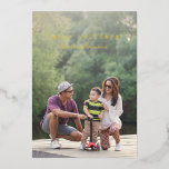 Moderne Volledige Foto Typewriter Tekst Overlay Go Folie Feestdagenkaart<br><div class="desc">Cute Minimalist Script Typewriter-tekst Volledige foto Gold Foil Holiday Card</div>