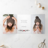 Moderne Vrede & Vreugde Kerstmis Botanische Foto Drieluik Kaart (Binnen)