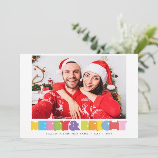 Moderne vrolijke en heldere koppels foto kerst feestdagenkaart (Staand voorkant)