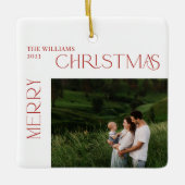 Moderne vrolijke kerst rode bessen botanische foto keramisch ornament (Voorkant)