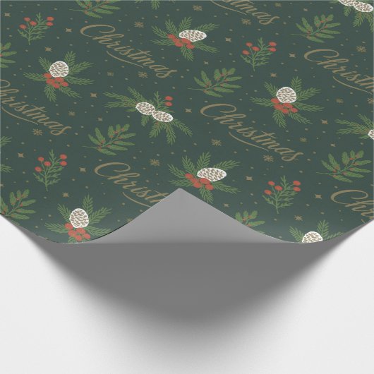 Moderne vrolijke kerstpinecones en rode bessen cadeaupapier (Hoek)