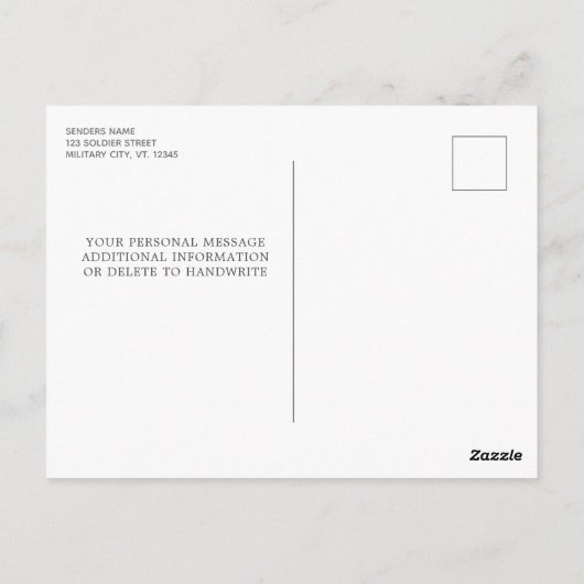 Moderne VS militaire soldaat met vlaggen die wegga Briefkaart (Achterkant)