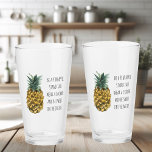 Moderne Waterverf ananas & positieve funny Quote Glas<br><div class="desc">Moderne Waterverf ananas & positieve funny Quote</div>
