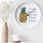 Moderne Waterverf ananas & positieve funny Quote Ronde Klok<br><div class="desc">Moderne Waterverf ananas & positieve funny Quote</div>