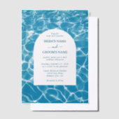Moderne Waterverf Blue Ocean Beach bruiloft Vellum Uitnodigingen (Offset)