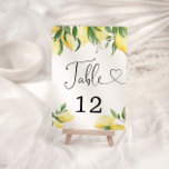 Moderne Waterverf Citroen Vrijgezellenfeest Tafel  Kaart<br><div class="desc">Knijp de zoetheid van liefde in je viering met onze items! Doordrenkt met de levendige charme van waterverf citroenen en botanische elementen, zijn deze items een pittige vreugdeverklaring. De heerlijke combinatie van citrustinten en weelderige groene creëer's is een sfeer die zowel verfrissend als romantisch is. Dompel je vrijgezellenfeest onder in...</div>