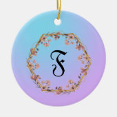 Moderne waterverf gradiëntbloemen Monogram naam Keramisch Ornament (Voorkant)