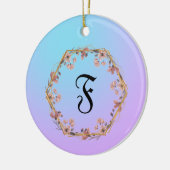 Moderne waterverf gradiëntbloemen Monogram naam Keramisch Ornament (Links)