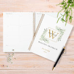 Moderne Waterverf Greenery Gold Monogram 2023 Planner<br><div class="desc">Met delicate waterverf eucalyptus verlaat grienery,  kan dit ontwerp gepersonaliseerd worden met uw goudmonogram initiaal. Ontworpen door: Thisnotme©</div>
